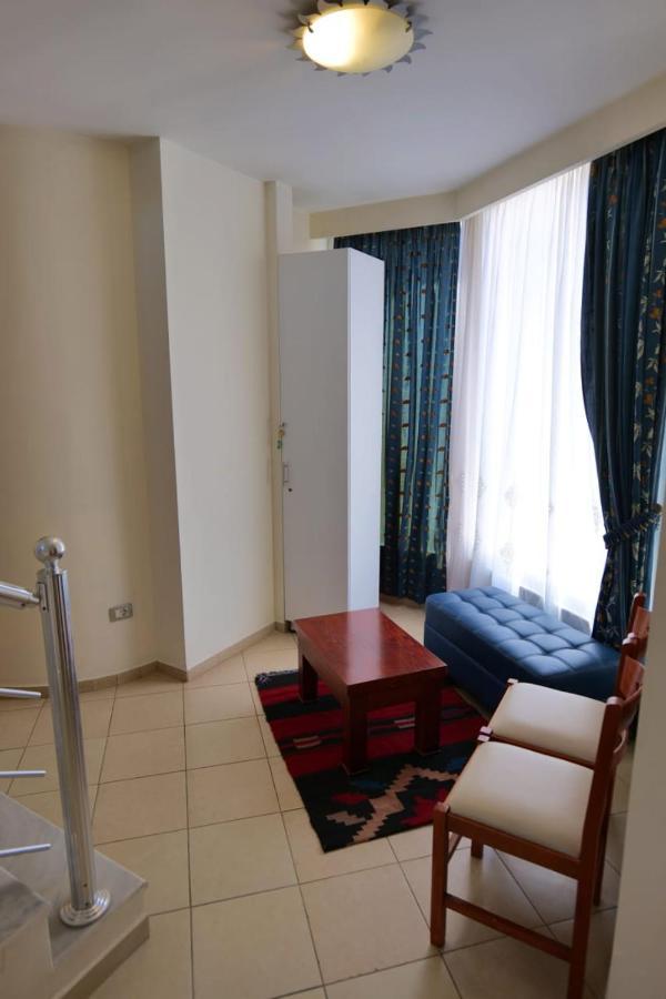 Hotel Veli Sarandë Exteriör bild