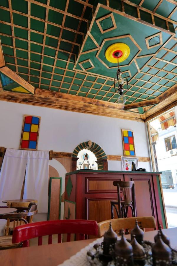 Hotel Veli Sarandë Exteriör bild